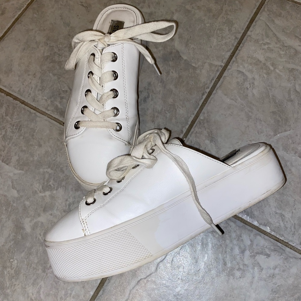 Steve Madden Slip Ons